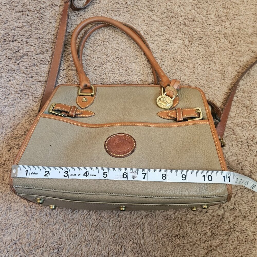 Dooney & Bourke R212 Buckle Satchel AWL Leather Crossbody Top Handle Beige USA - Picture 15 of 16